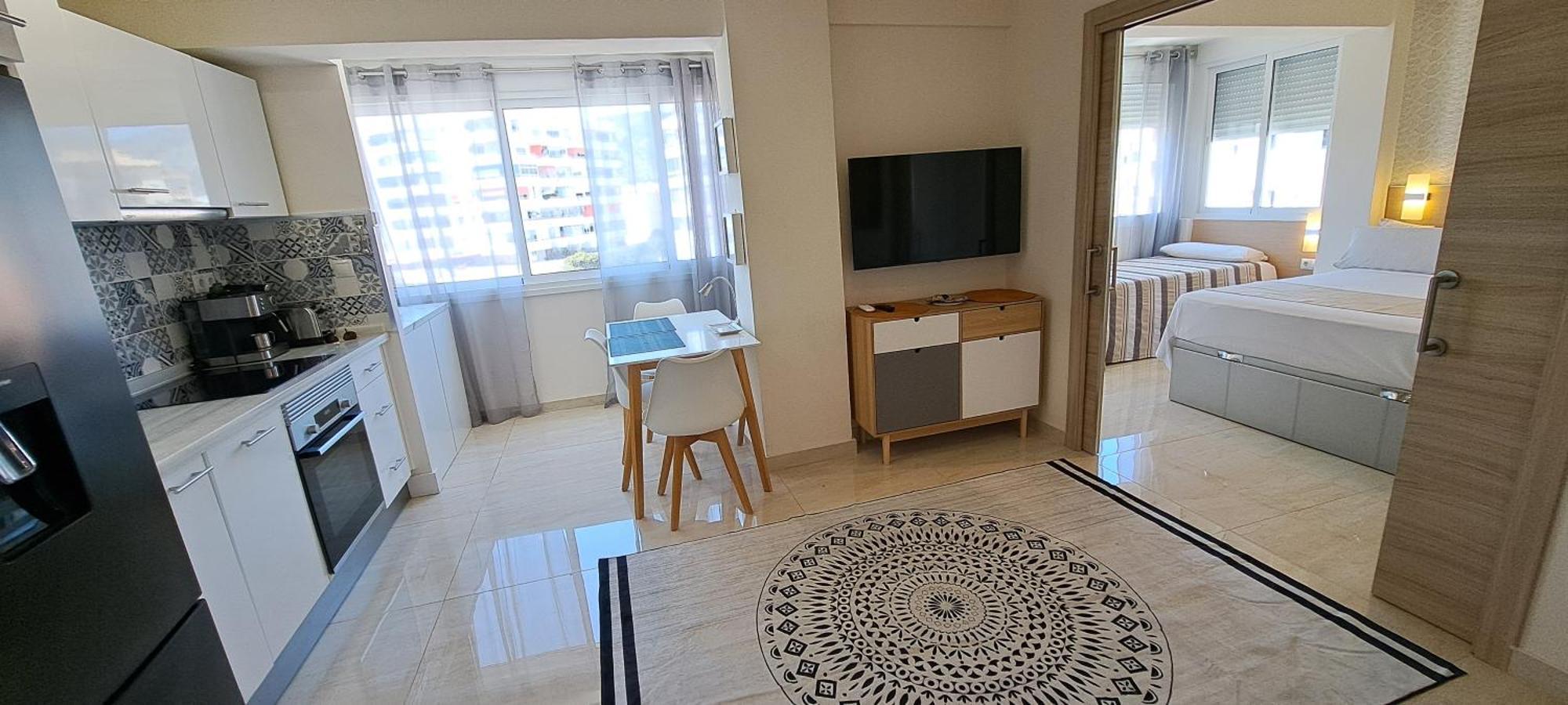 Salome Neo Suites Torremolinos Exteriör bild